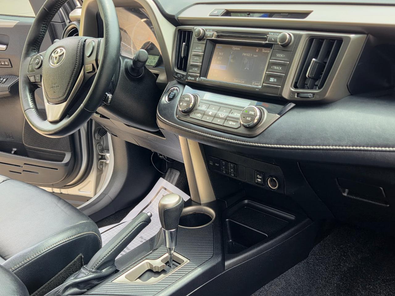 Toyota RAV4 Limited AWD 2014