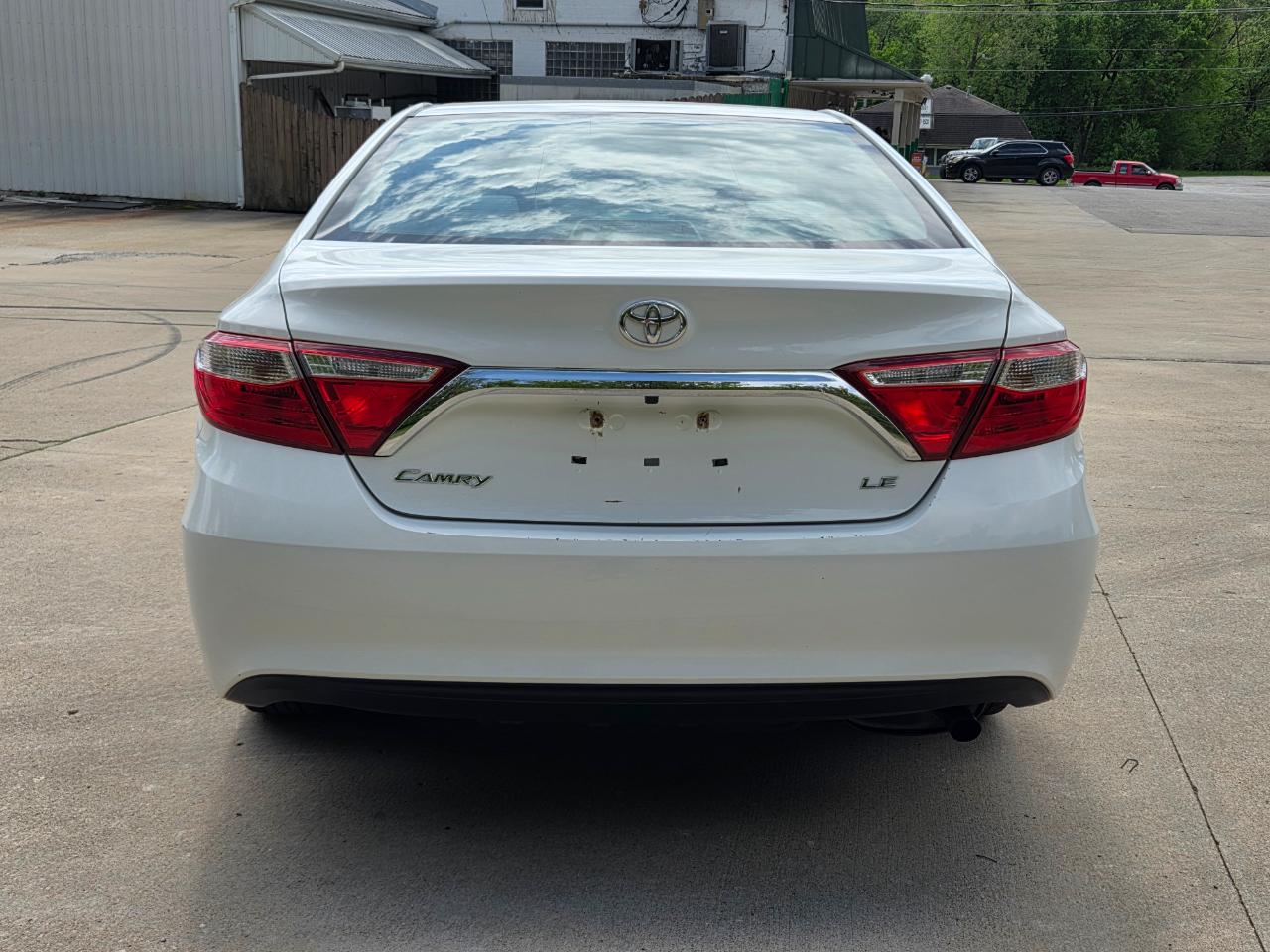 Toyota Camry SE 2017