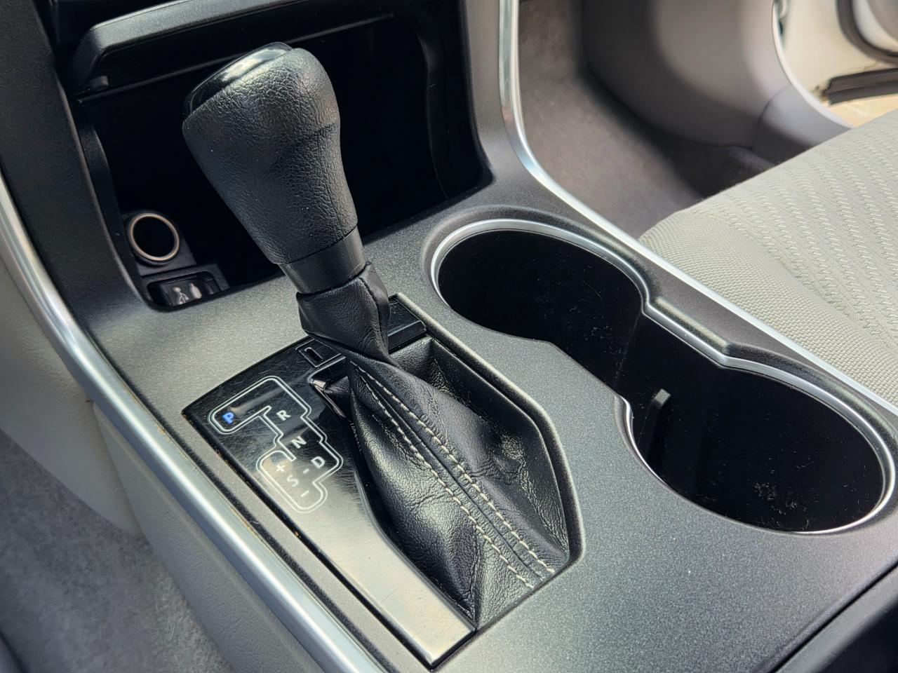 Toyota Camry SE 2017