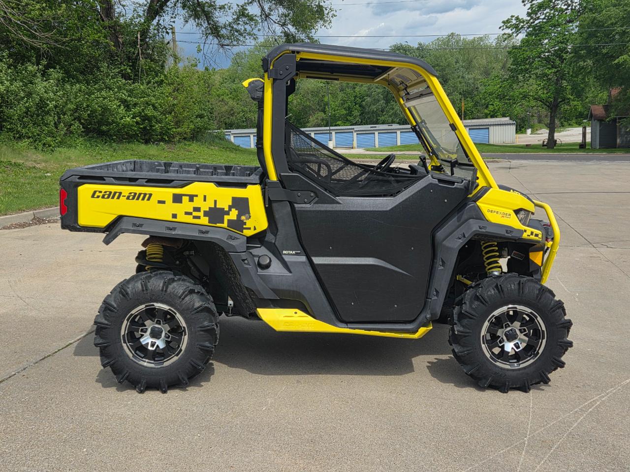 Can-Am Defender Max X MR HD10  2019