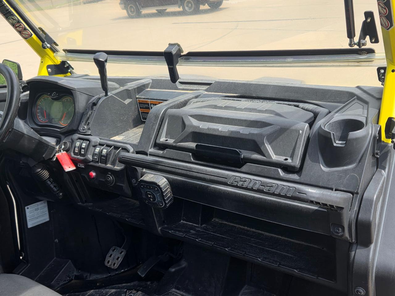 Can-Am Defender Max X MR HD10  2019