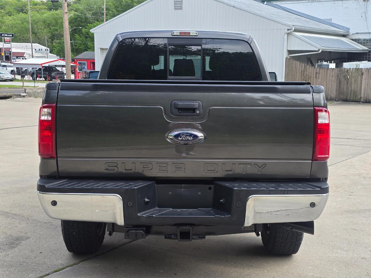 Ford F-350 SD Lariat Crew Cab 4WD 2016