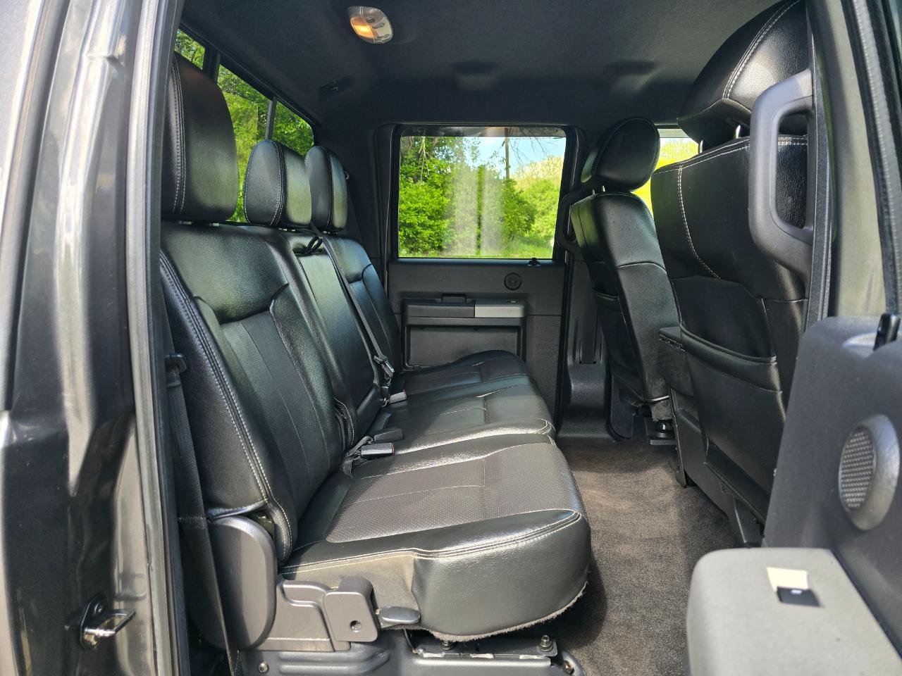 Ford F-350 SD Lariat Crew Cab 4WD 2016