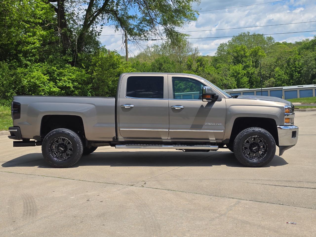 Chevrolet Silverado 2500HD LTZ Crew Cab 4WD 2017