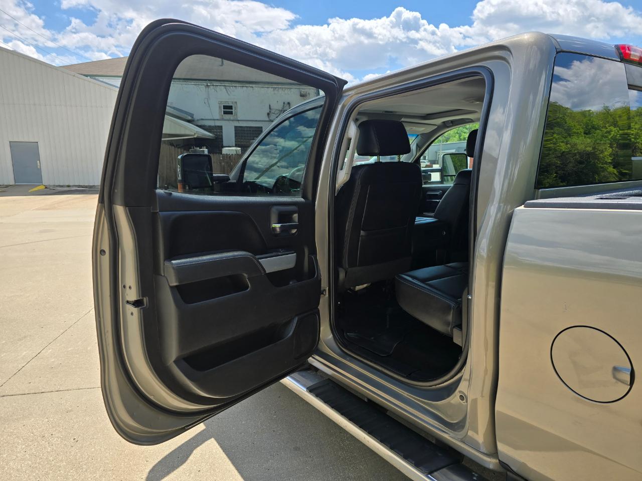 Chevrolet Silverado 2500HD LTZ Crew Cab 4WD 2017