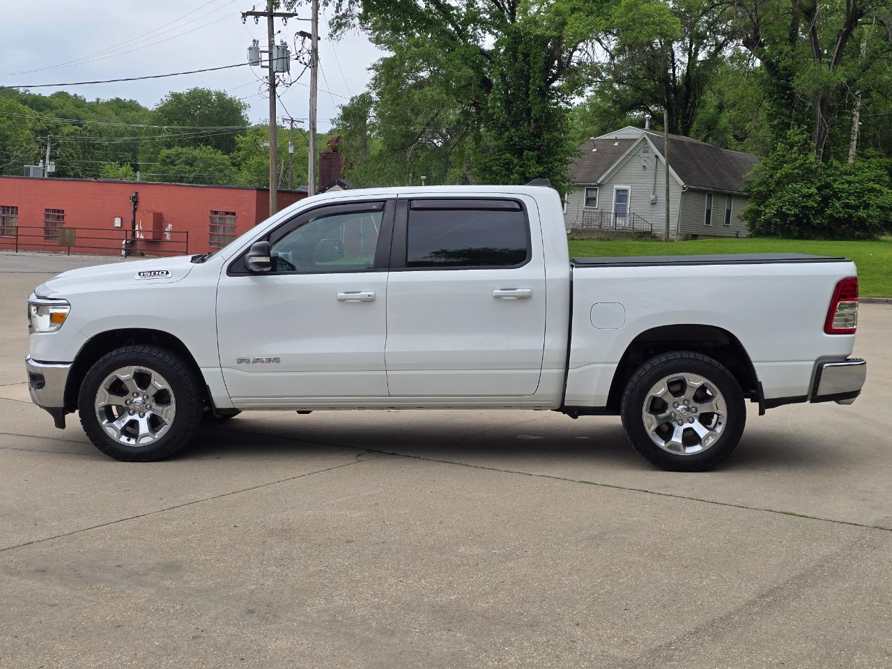 RAM 1500 Big Horn Crew Cab SWB 4WD 2022