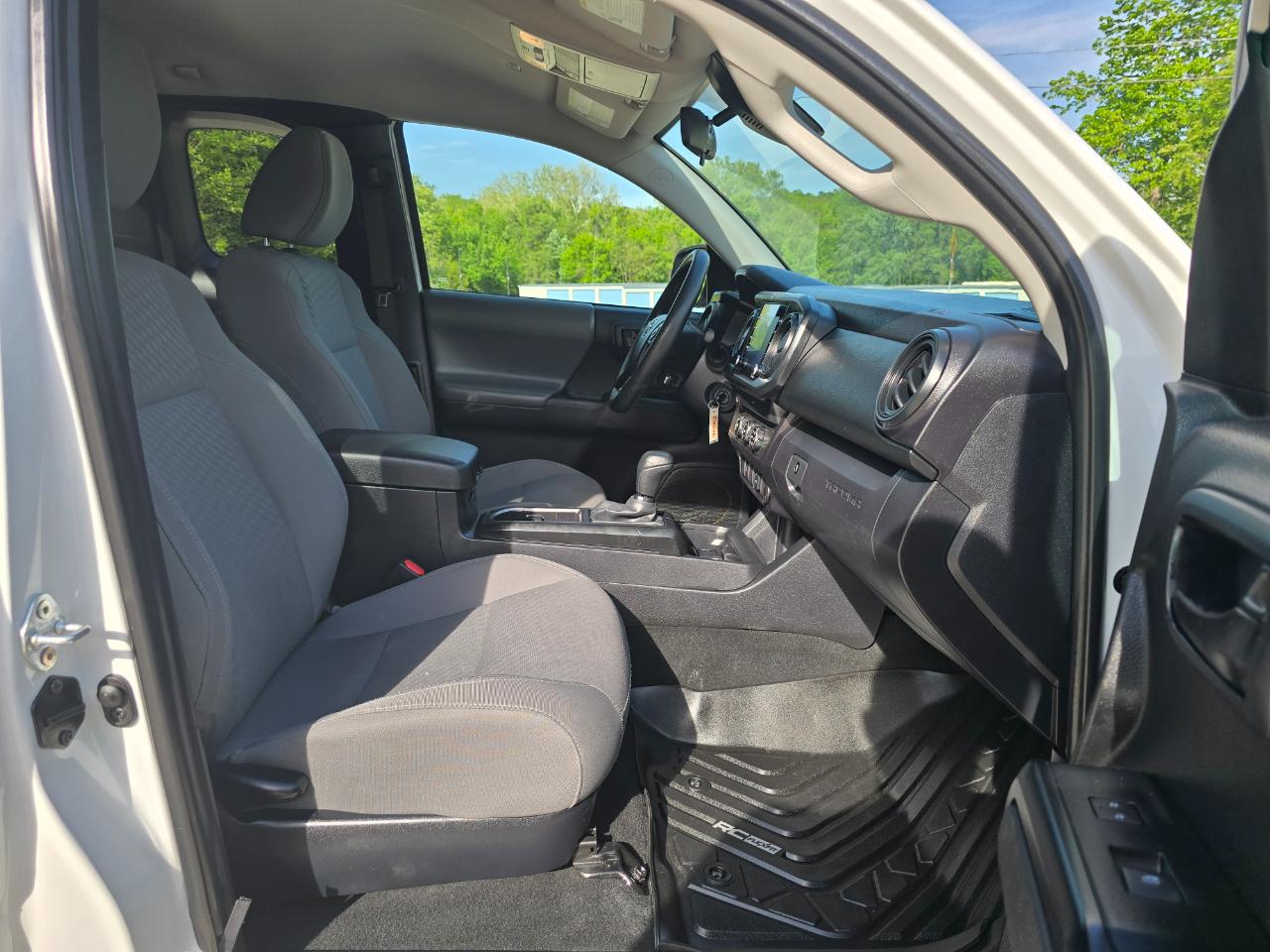 Toyota Tacoma SR5 Access Cab I4 6AT 2WD 2023