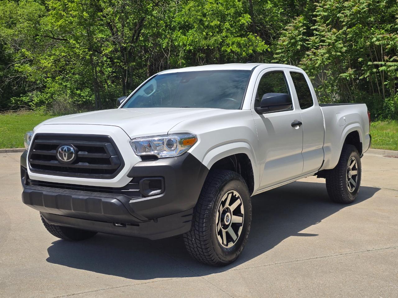 Toyota Tacoma SR5 Access Cab I4 6AT 2WD 2023