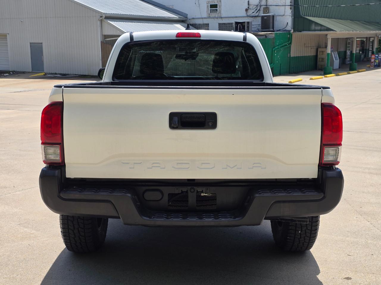 Toyota Tacoma SR5 Access Cab I4 6AT 2WD 2023