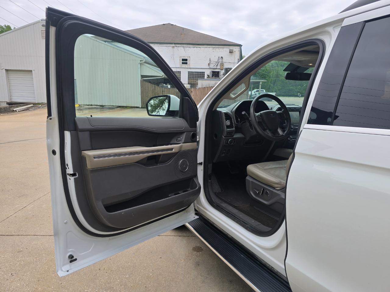 Ford Expedition MAX XLT 4WD 2019