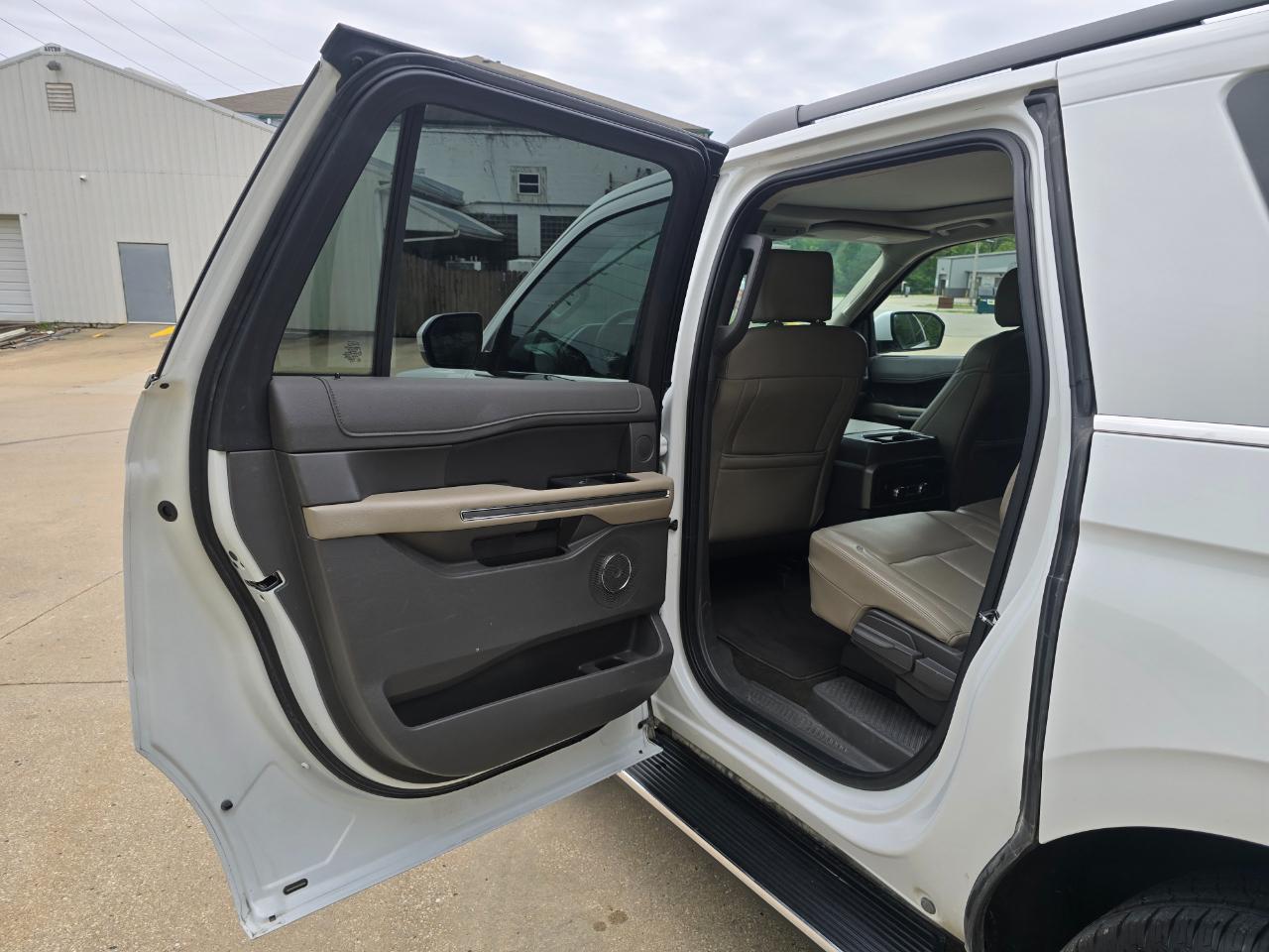 Ford Expedition MAX XLT 4WD 2019