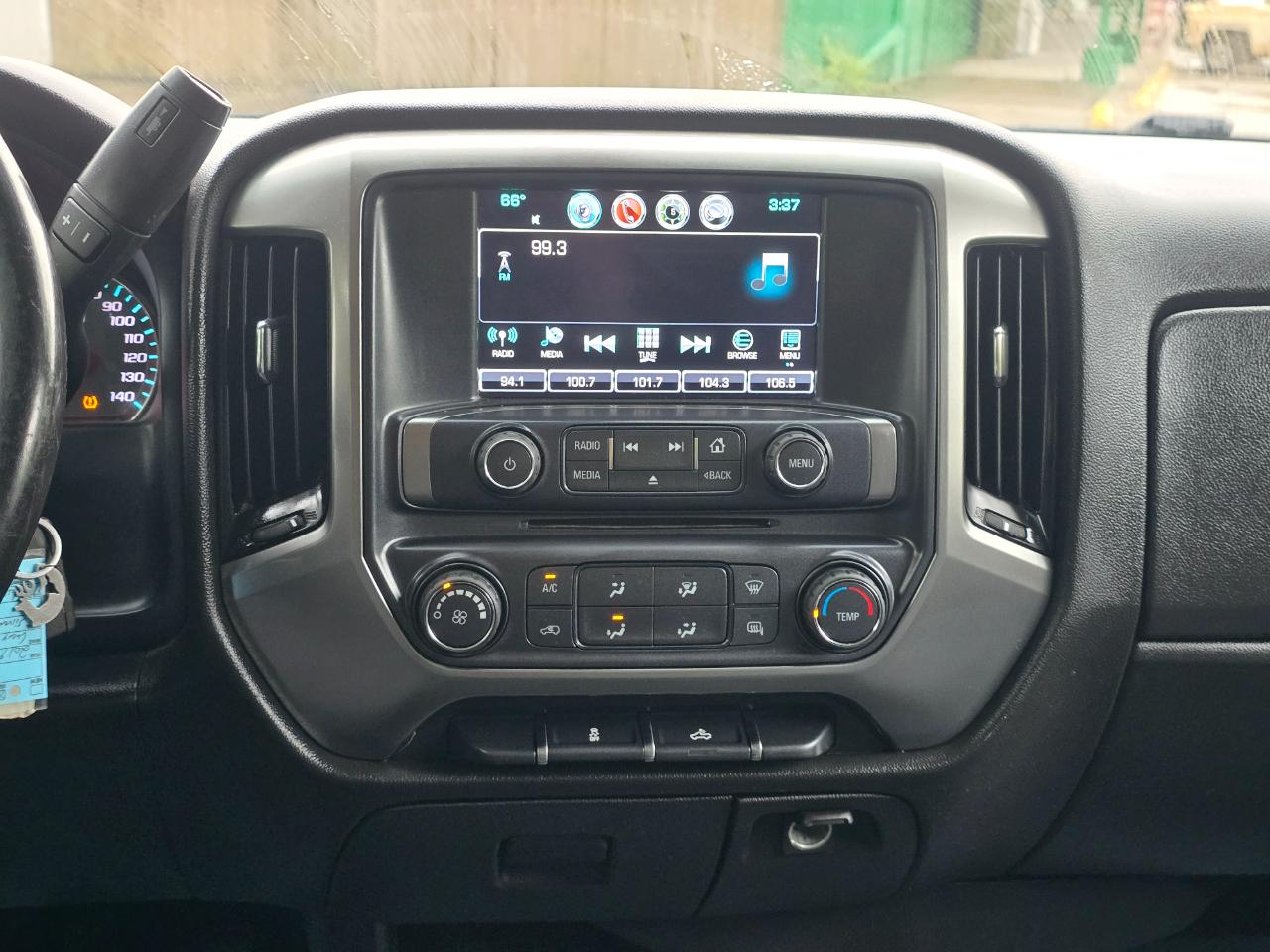 Chevrolet Silverado 1500 Z71 Ext. Cab Short Bed 4WD 2019