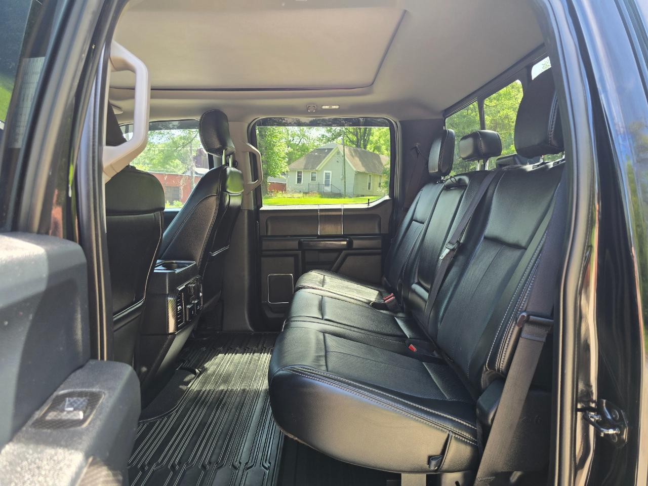 Ford F-250 SD Lariat Crew Cab 4WD 2020