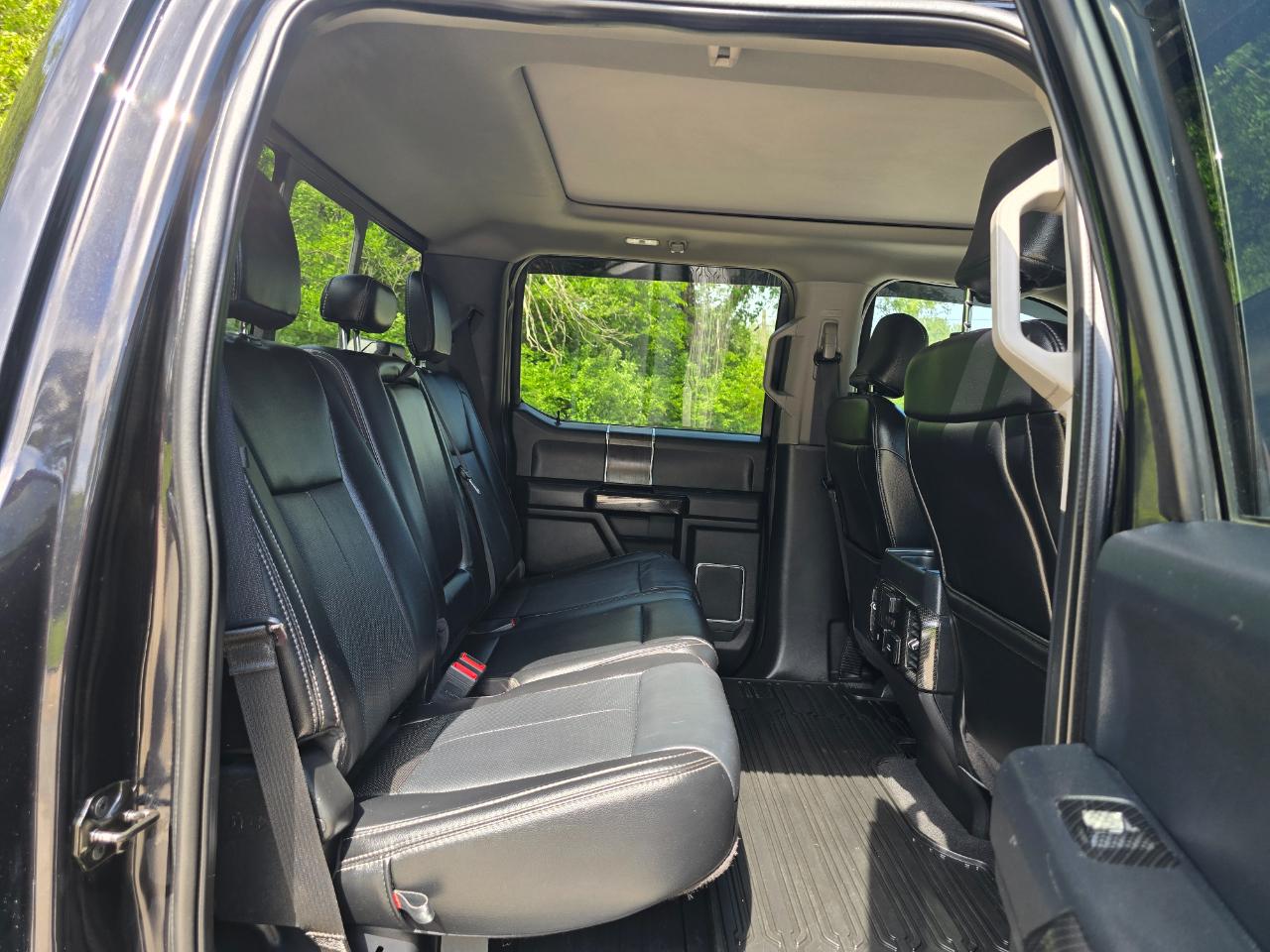 Ford F-250 SD Lariat Crew Cab 4WD 2020