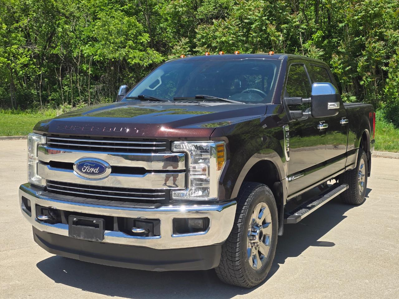 Ford F-250 SD Lariat Crew Cab 4WD 2018