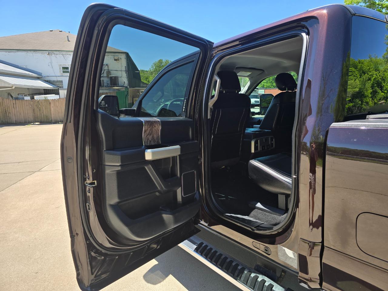 Ford F-250 SD Lariat Crew Cab 4WD 2018