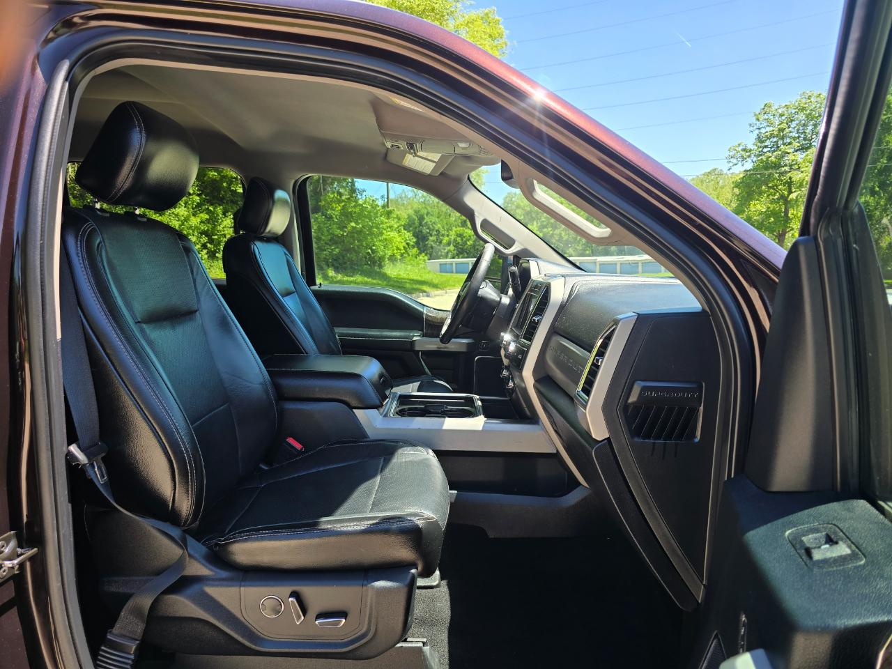 Ford F-250 SD Lariat Crew Cab 4WD 2018
