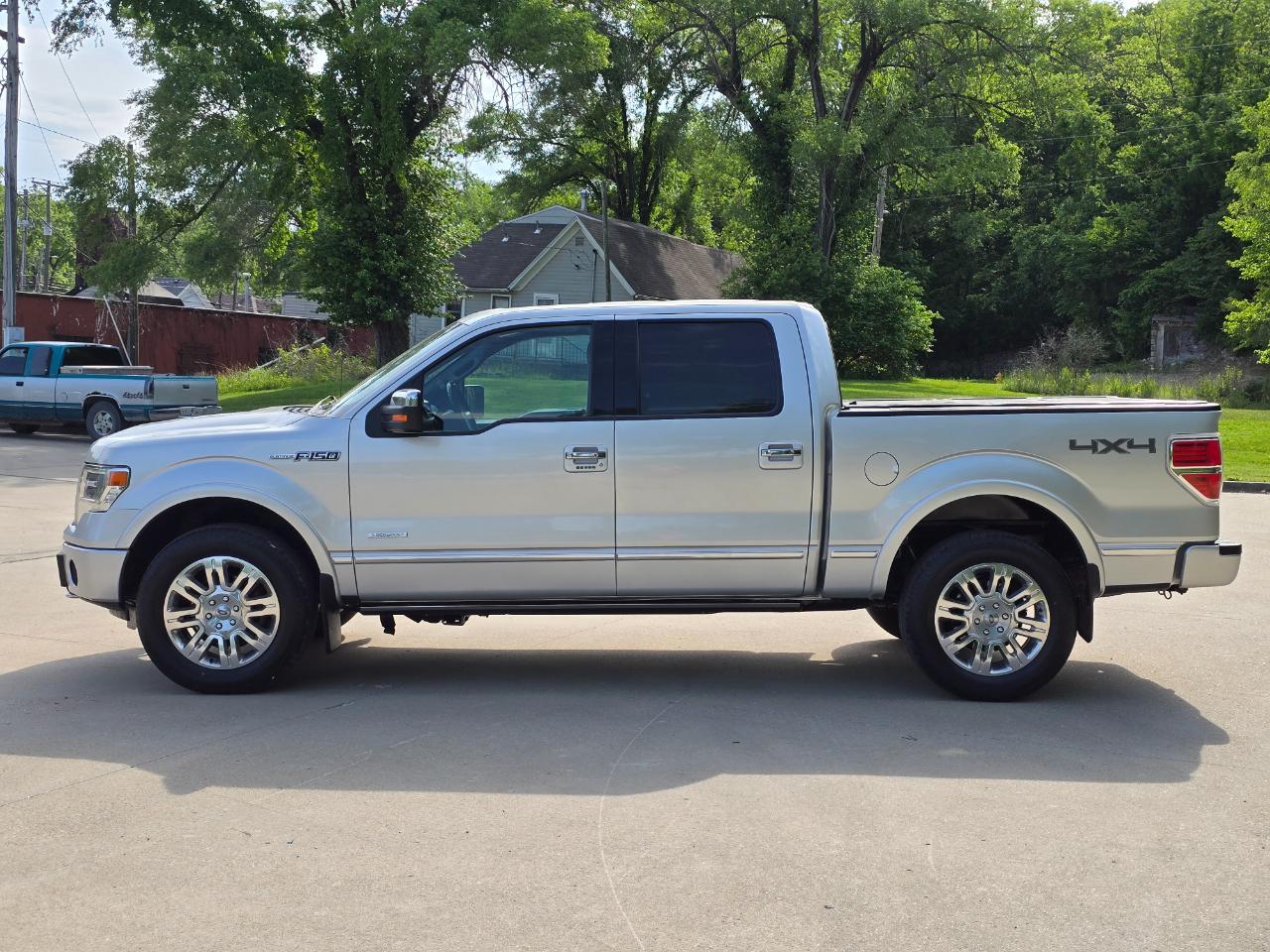 Ford F-150 Lariat SuperCrew 5.5-ft. Bed 4WD 2013