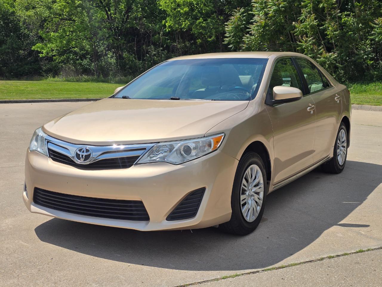 Toyota Camry LE 2012