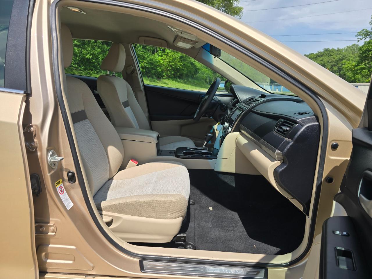 Toyota Camry LE 2012