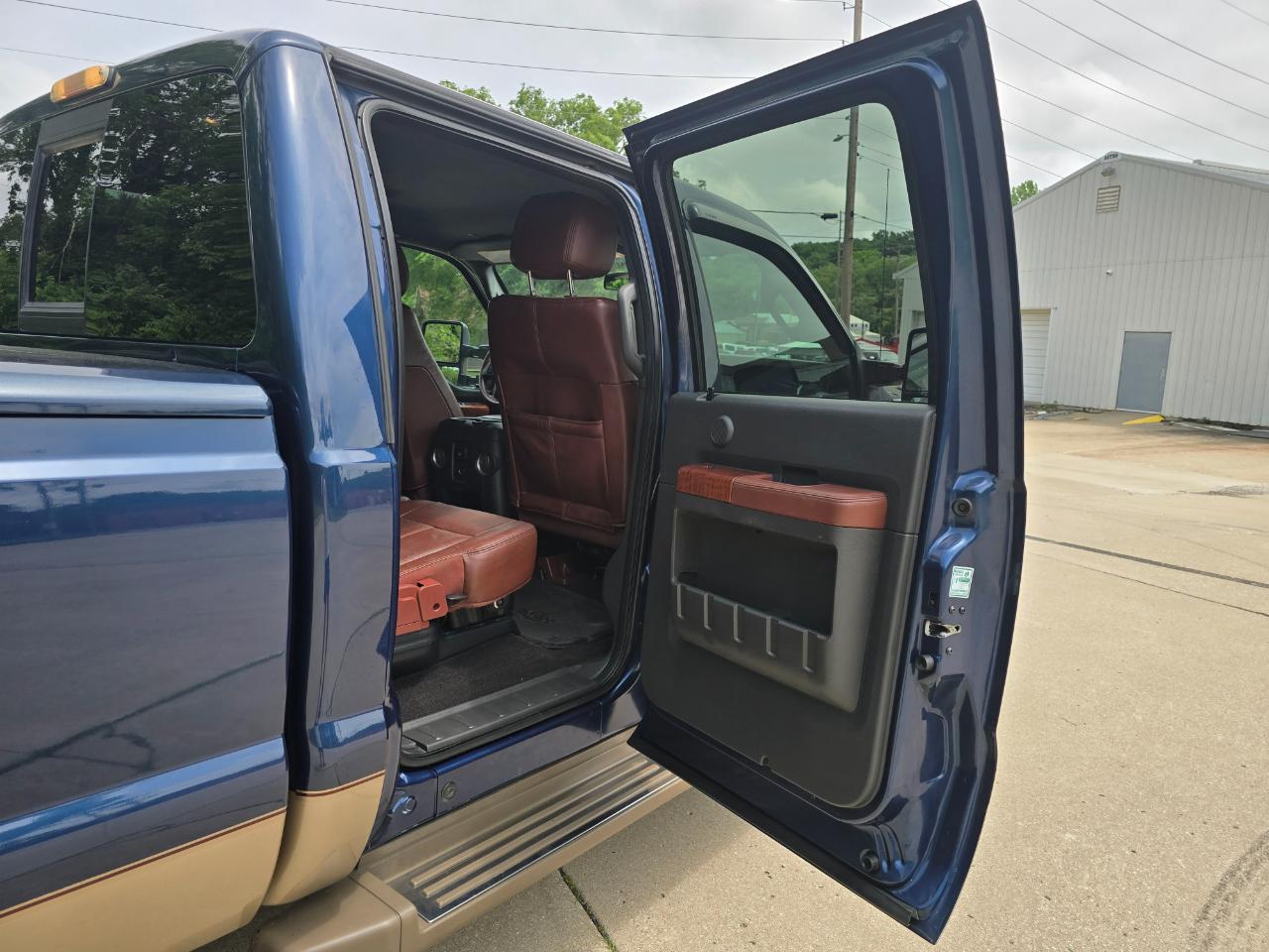 Ford F-250 SD King Ranch Crew Cab 4WD 2014