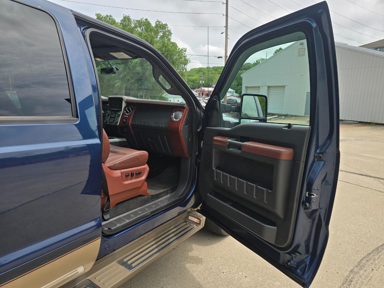 Ford F-250 SD King Ranch Crew Cab 4WD 2014