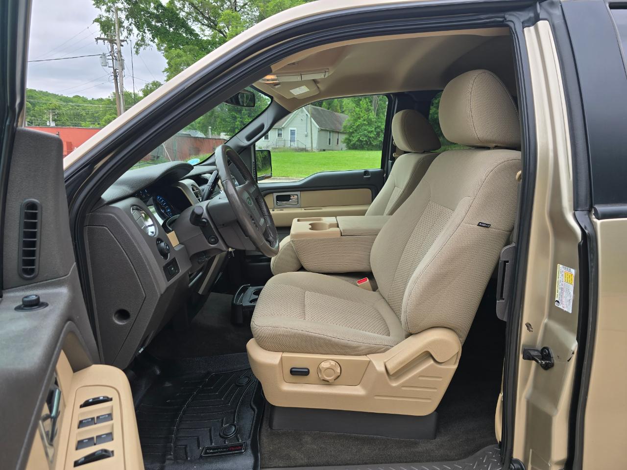Ford F-150 FX4 SuperCab 6.5-ft. Bed 4WD 2011