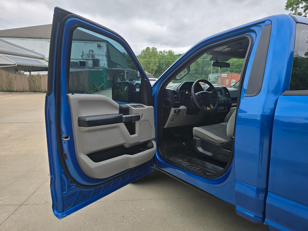 Ford F-150 XLT 6.5-ft. Bed 4WD 2016