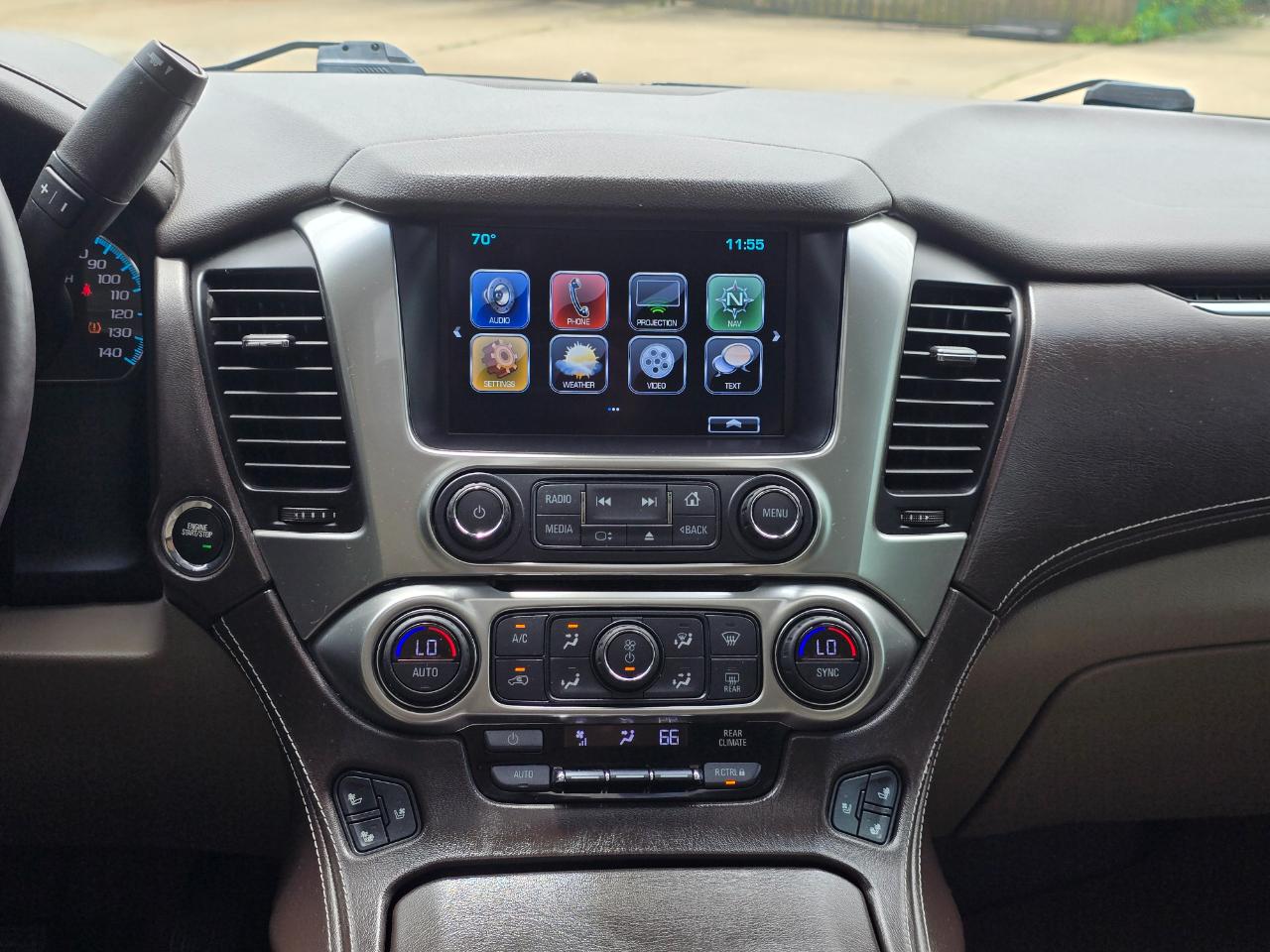 Chevrolet Suburban Premier 4WD 2017