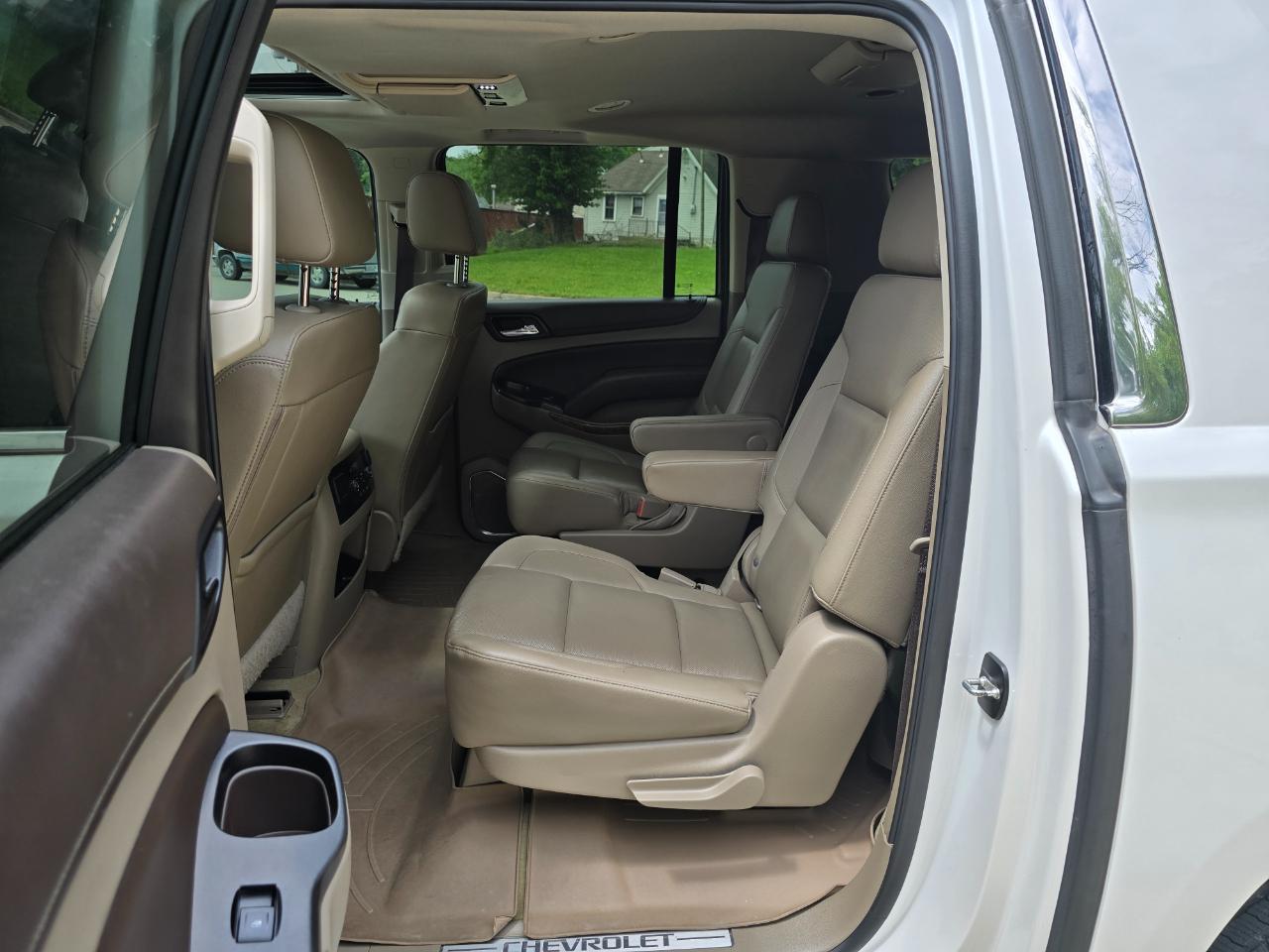 Chevrolet Suburban Premier 4WD 2017