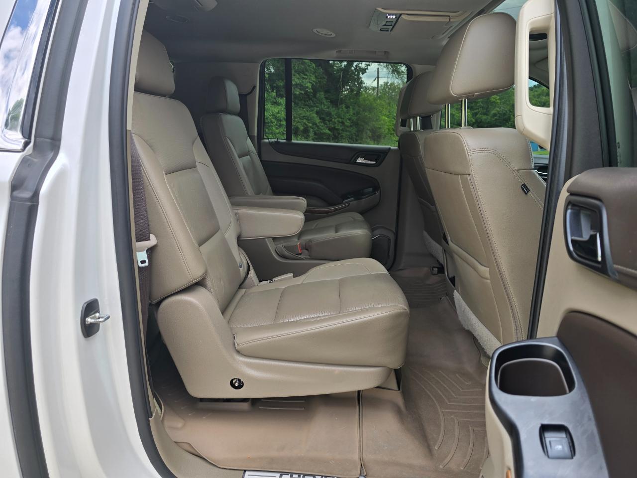 Chevrolet Suburban Premier 4WD 2017