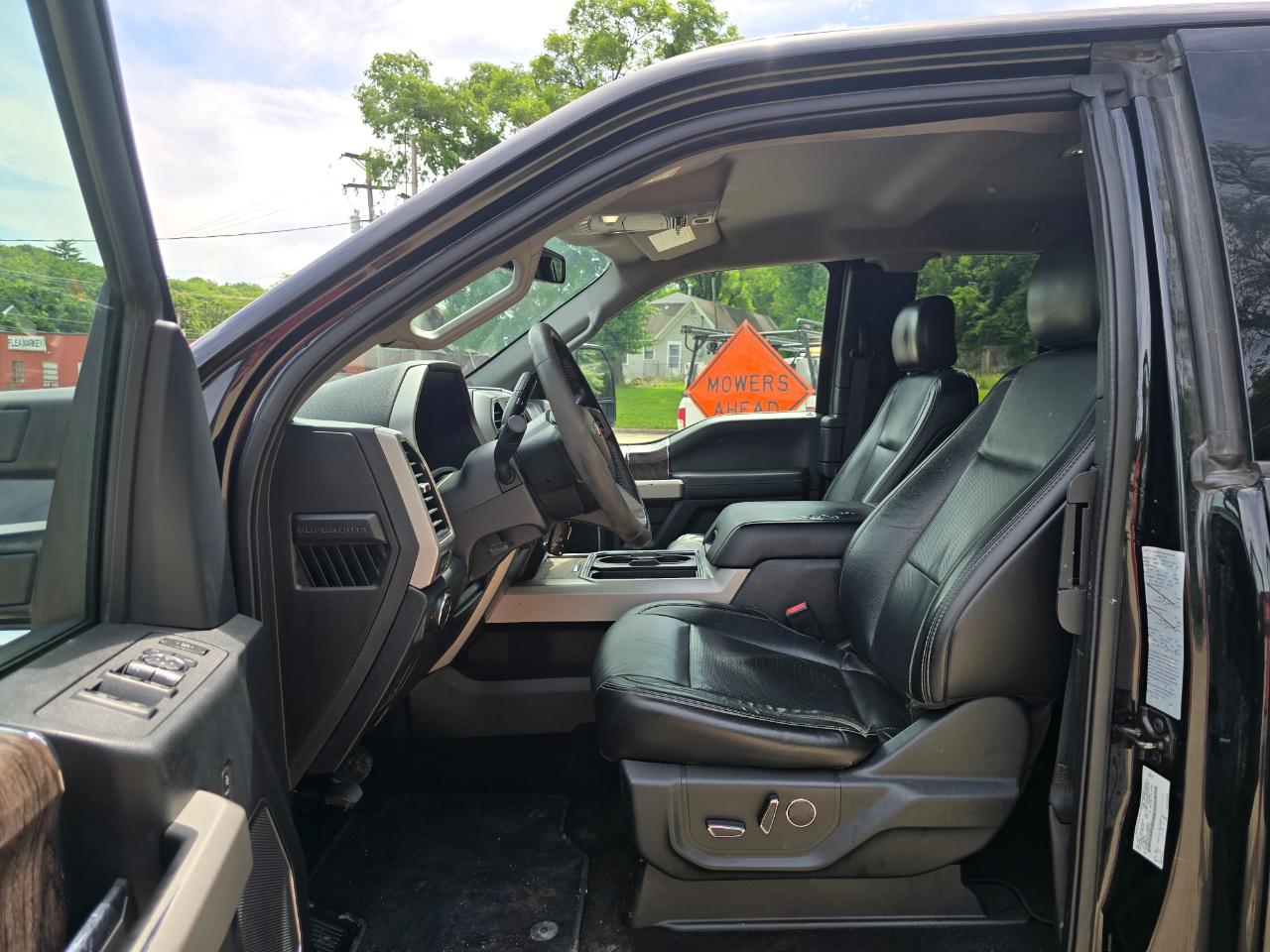 Ford F-550 SuperCab DRW 2WD 2019