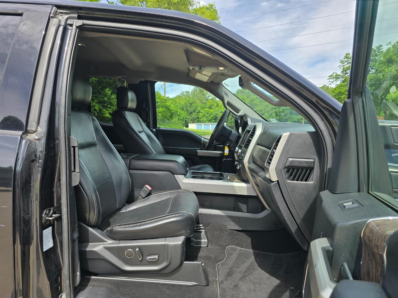 Ford F-550 SuperCab DRW 2WD 2019