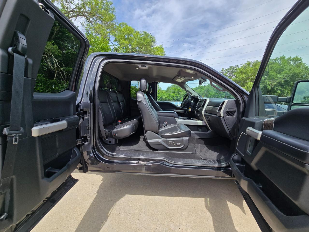 Ford F-550 SuperCab DRW 2WD 2019