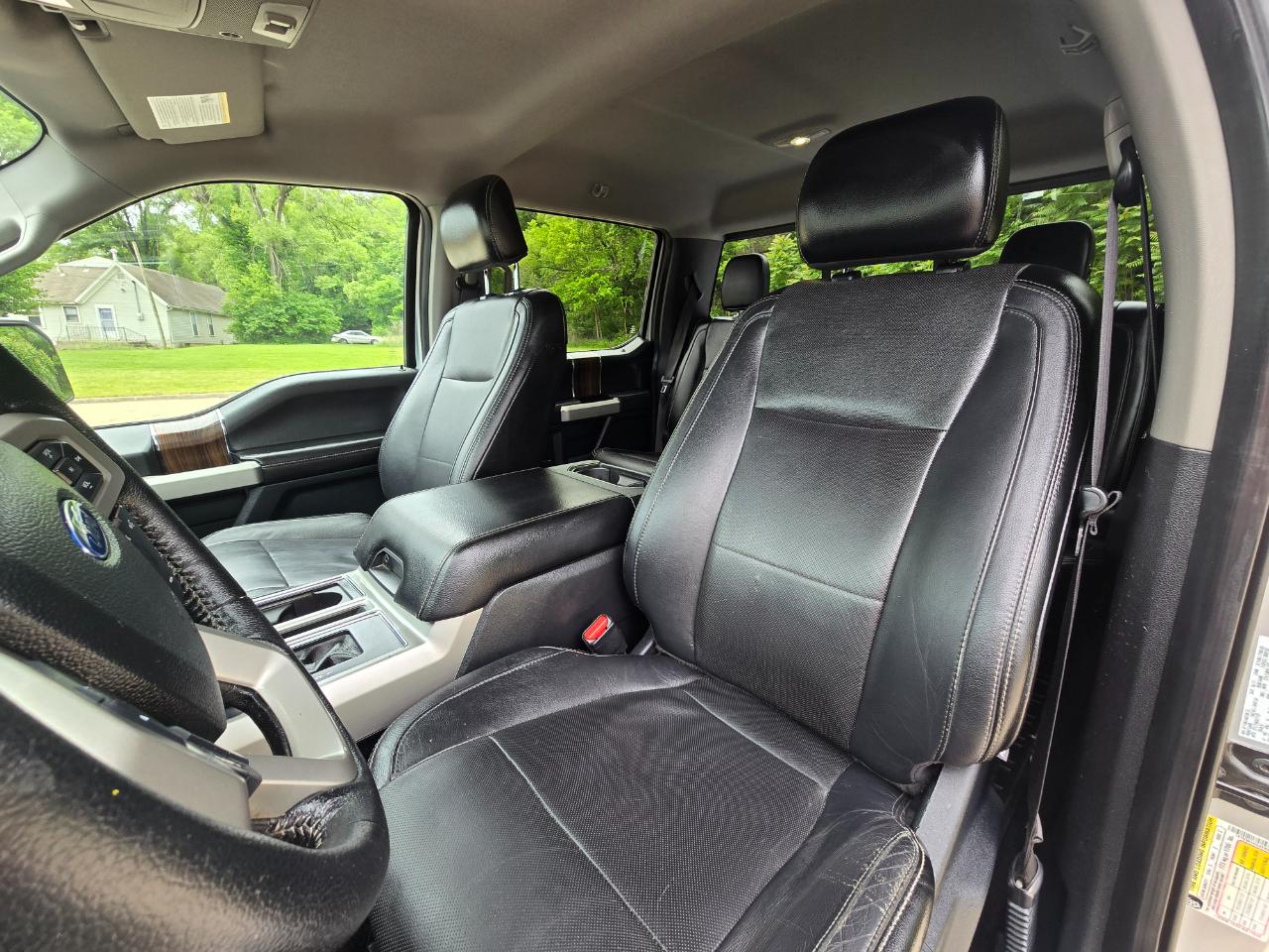 Ford F-150 Lariat SuperCrew 5.5-ft. Bed 4WD 2015