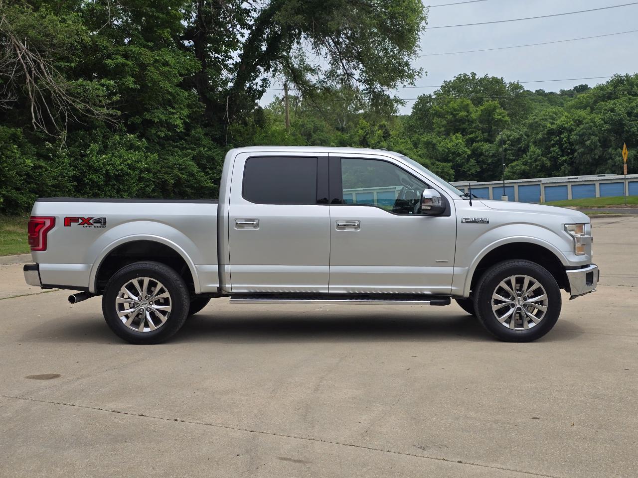 Ford F-150 Lariat SuperCrew 5.5-ft. Bed 4WD 2015