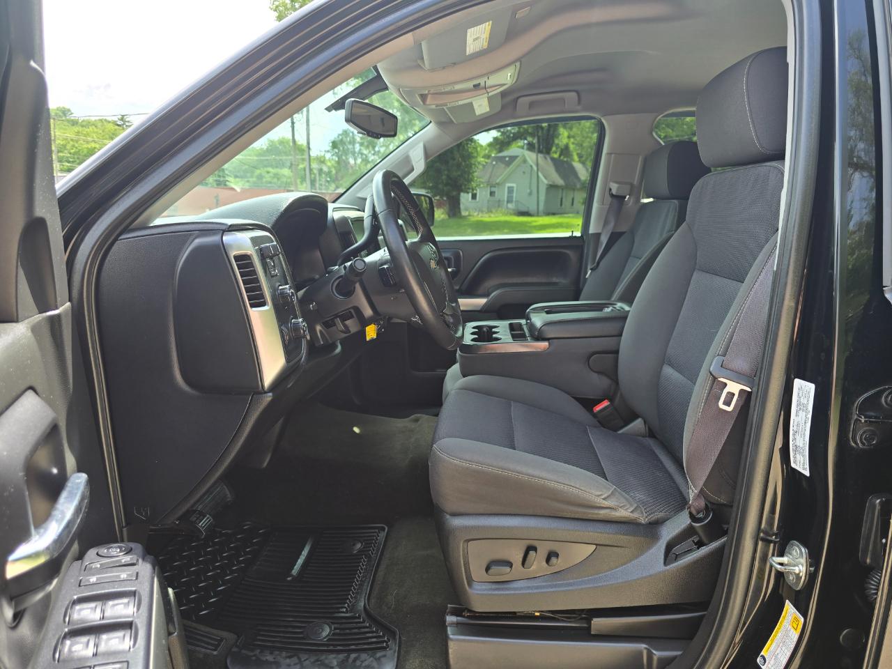 Chevrolet Silverado 1500 LT Crew Cab 4WD 2017