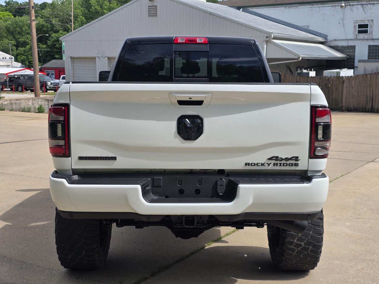 RAM 2500 Laramie Crew Cab 4WD 2024