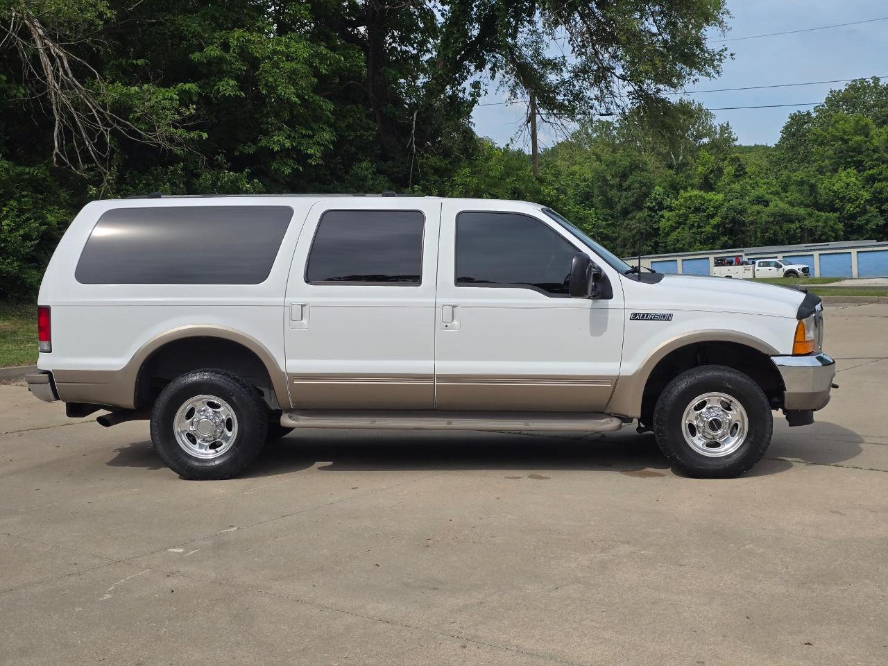 Ford Excursion Limited 4WD 2001