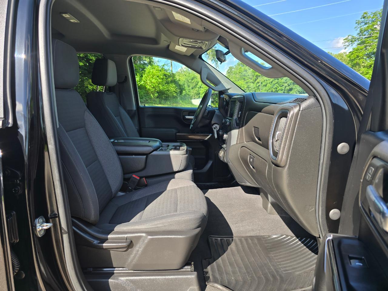 Chevrolet Silverado 1500 Custom Double Cab 4WD 2020
