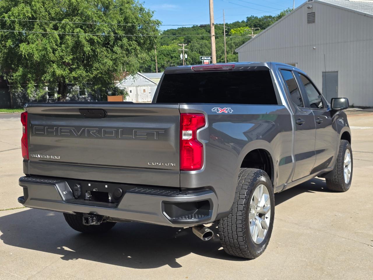 Chevrolet Silverado 1500 Custom Double Cab 4WD 2020