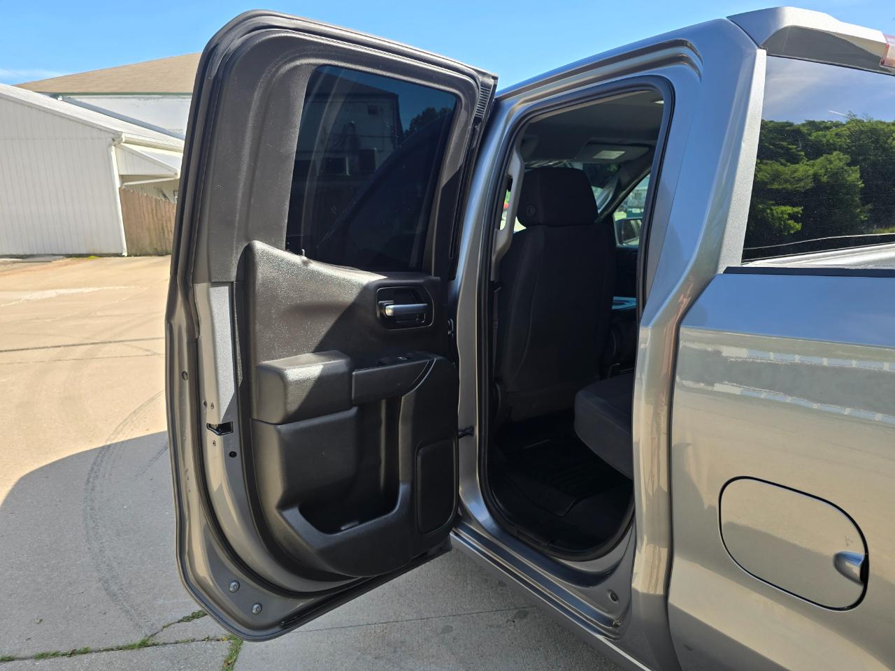 Chevrolet Silverado 1500 Custom Double Cab 4WD 2020