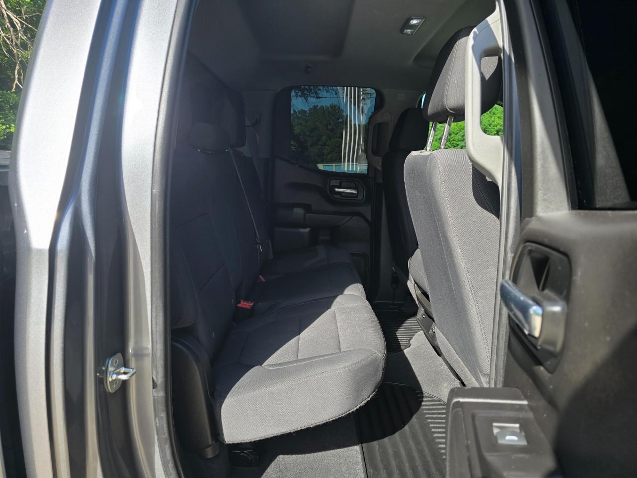 Chevrolet Silverado 1500 Custom Double Cab 4WD 2020