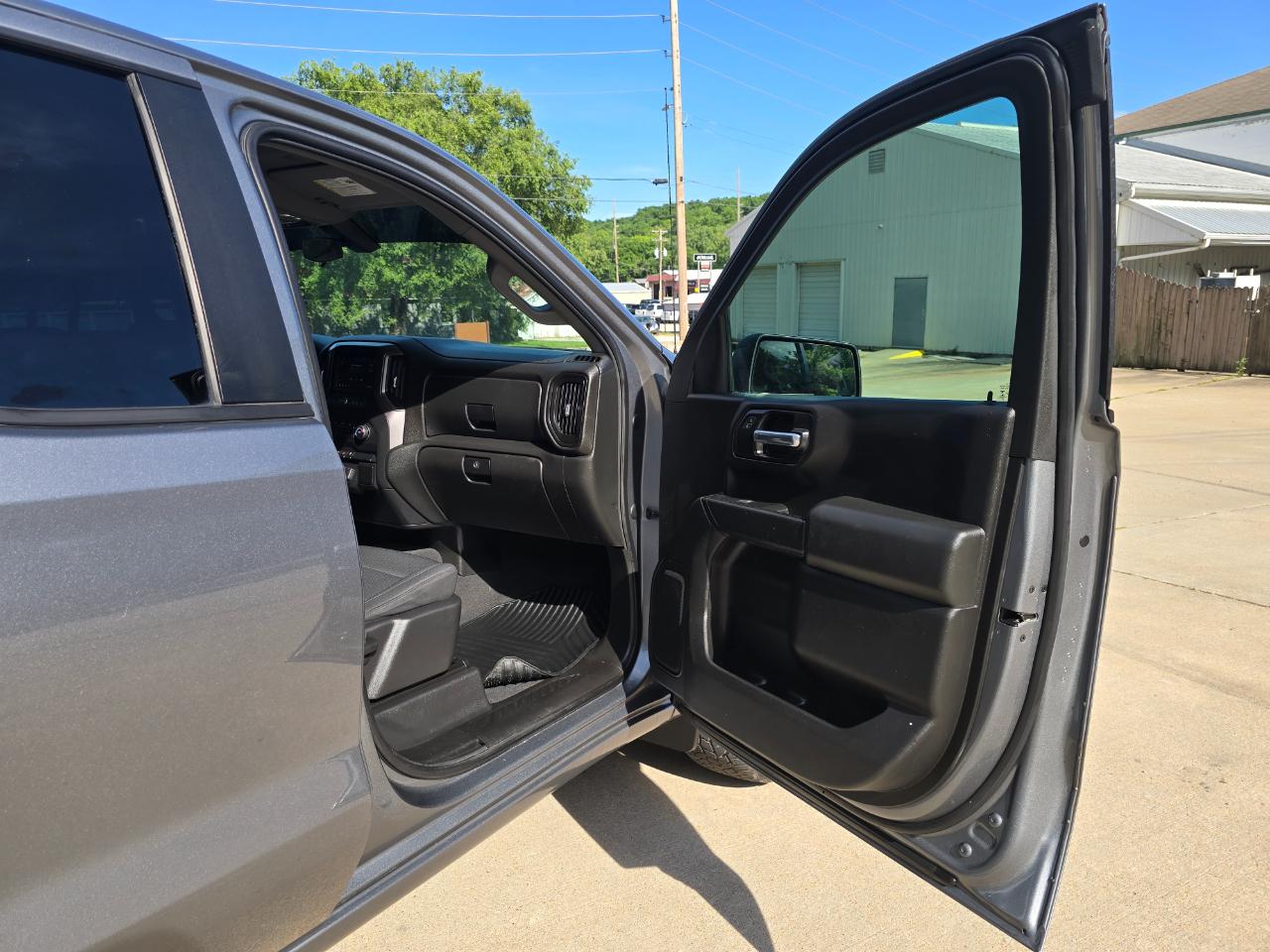 Chevrolet Silverado 1500 Custom Double Cab 4WD 2020