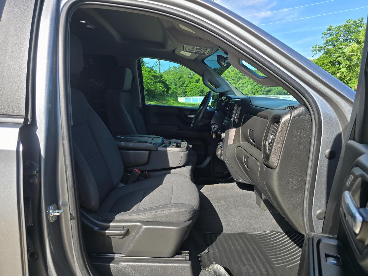 Chevrolet Silverado 1500 Custom Double Cab 4WD 2020