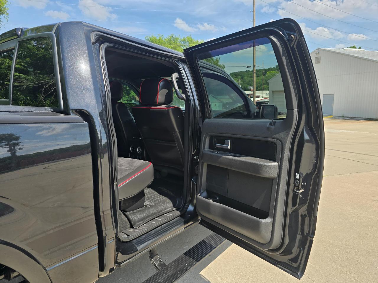 Ford F-150 FX4 SuperCrew 5.5-ft. Bed 4WD 2013