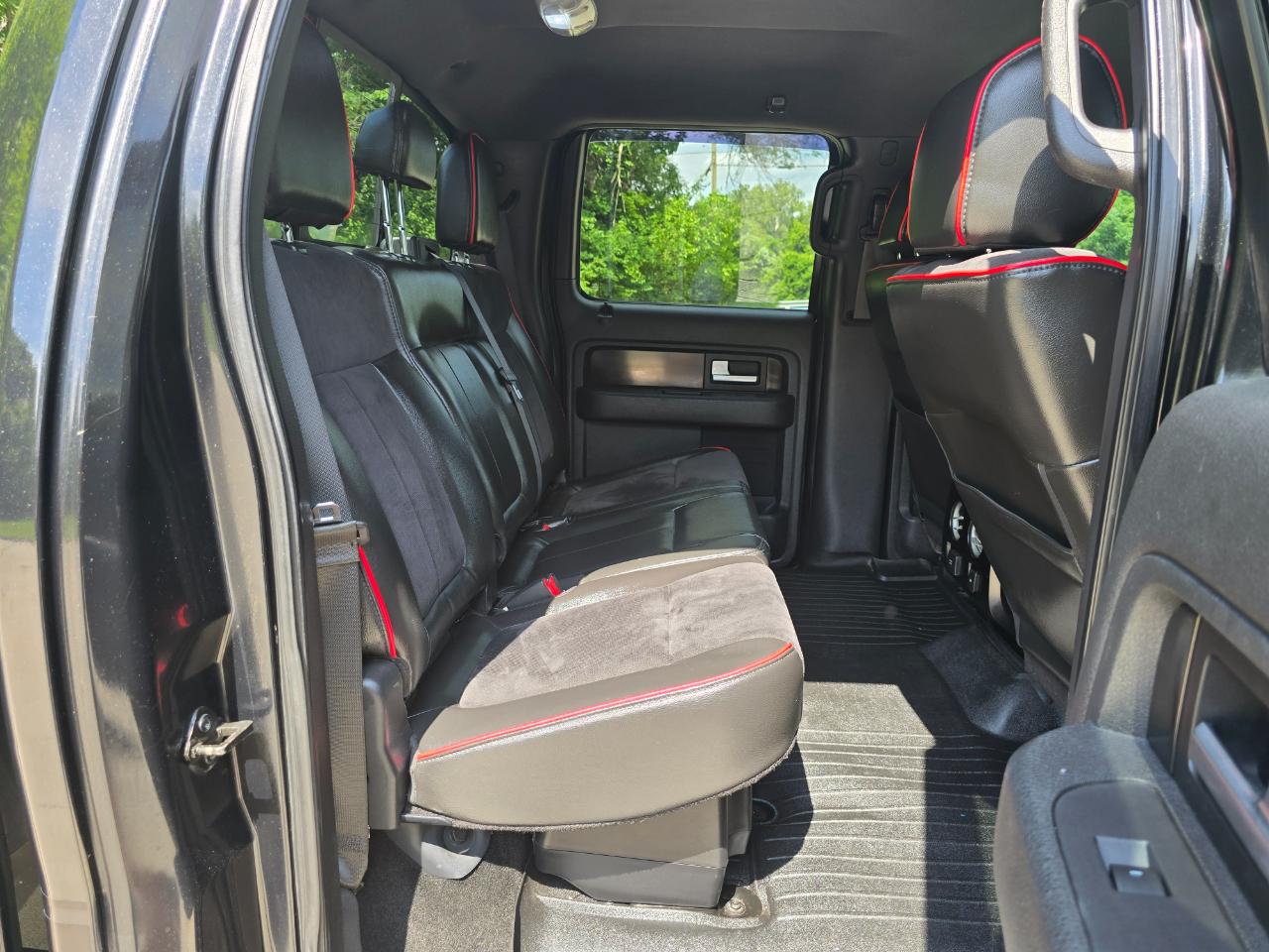 Ford F-150 FX4 SuperCrew 5.5-ft. Bed 4WD 2013