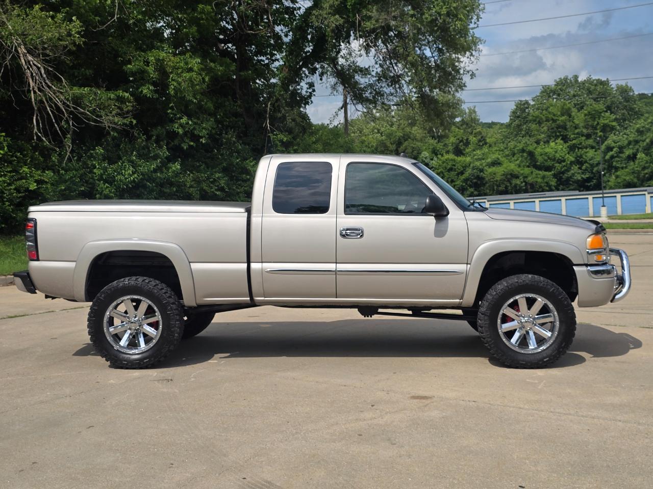 GMC Sierra 1500 SLT Ext. Cab Short Bed 4WD 2004