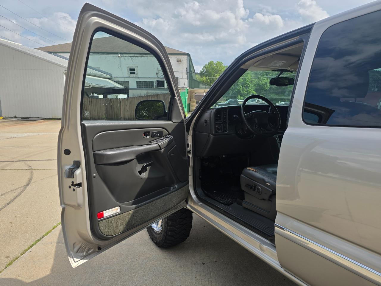 GMC Sierra 1500 SLT Ext. Cab Short Bed 4WD 2004