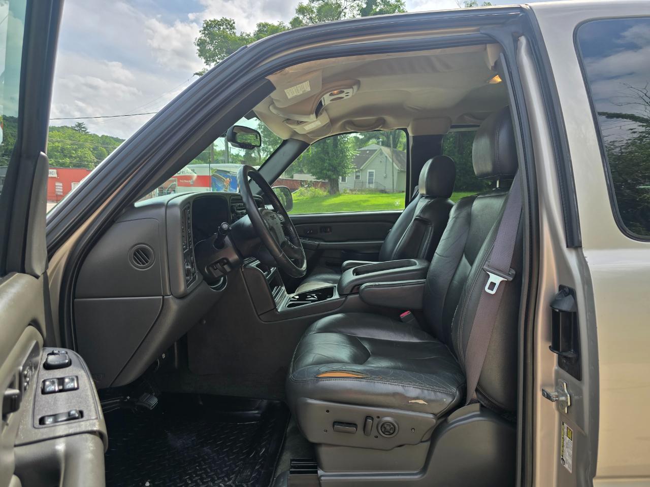 GMC Sierra 1500 SLT Ext. Cab Short Bed 4WD 2004